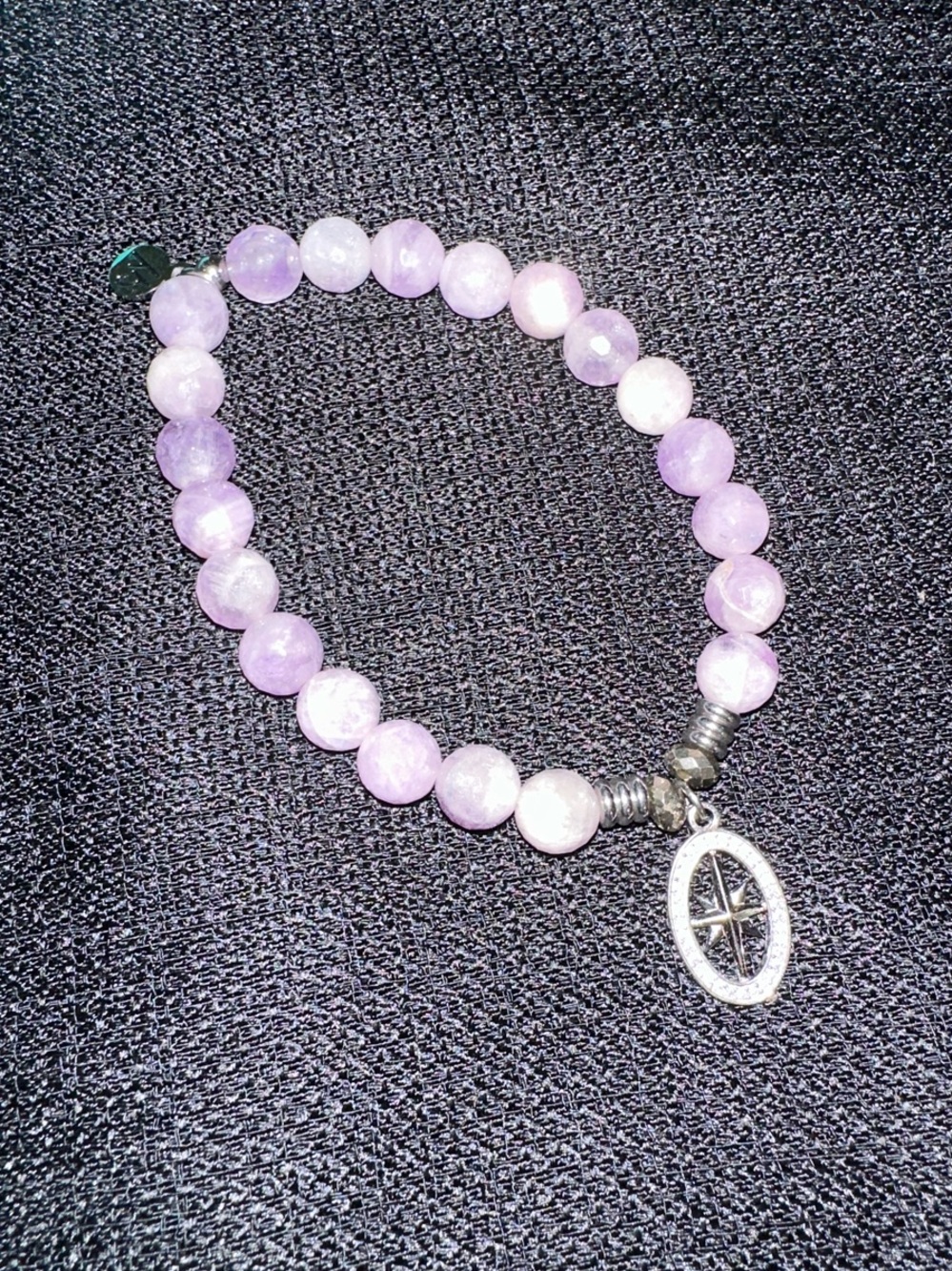 T. Jazelle Handcrafted Charm Bracelet - Picture 3 of 6